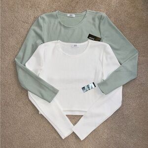Ardene Set of Two Long Sleeve Tops